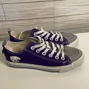 Skicks Kansas State, low top sneakers, size women’s seven in men’s five unisex